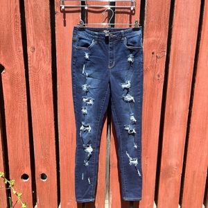 New ripped skinny jeans